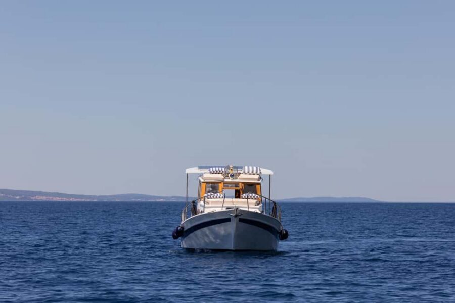 Split/Omiš/Makarska: Full or half day boat tour with "Cvita" - Why Cvita’s wooden hull feels different than the usual boat day
