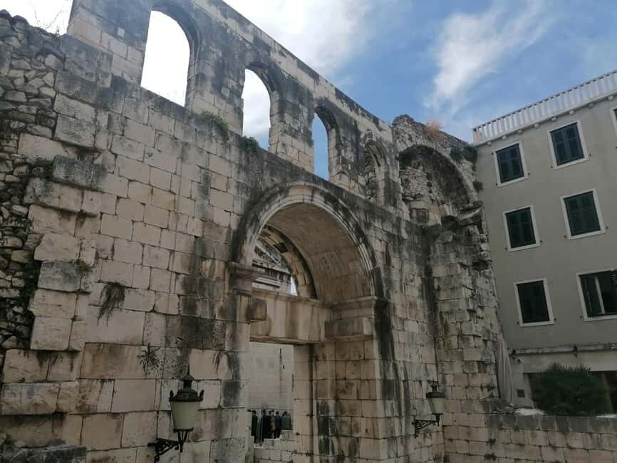 Split; Private Morning Walking Tour in Split - St. Domnius Cathedral (Sveti Duje): mausoleum to living landmark