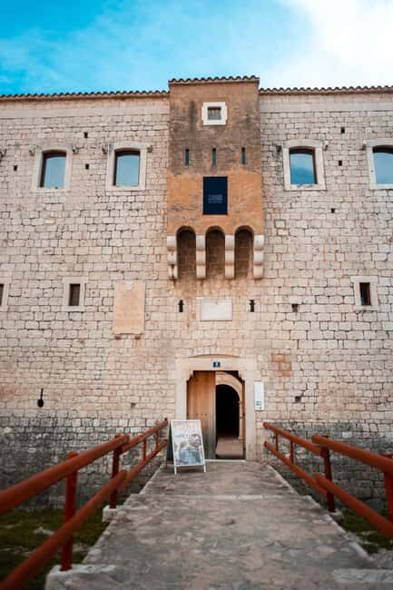 Split: Private tour to Salona, Vitturi castle and Trogir - Who this tour suits best (and who should skip it)