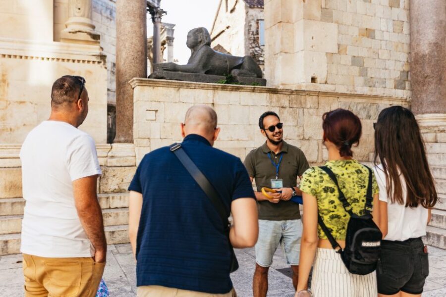 Split: Private Walking Tour with Diocletian's Palace - Vestibul and the palace-to-town transition