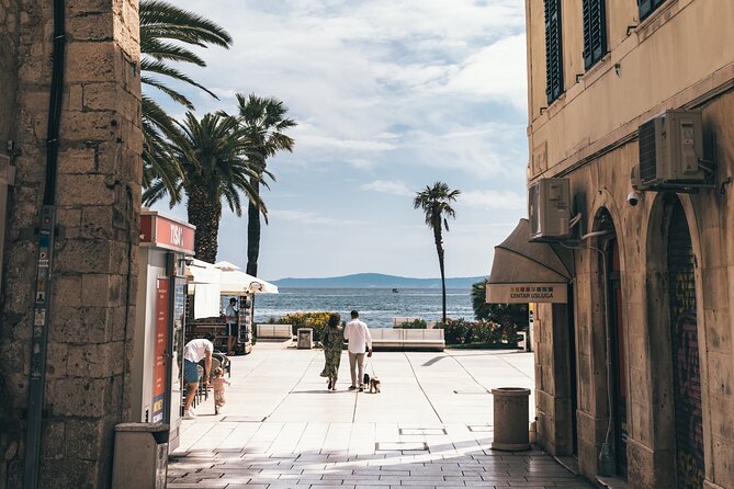Split Quest Experience: Discover the City - Diocletian’s Palace Footsteps: Eastern Gate Toward Peristil