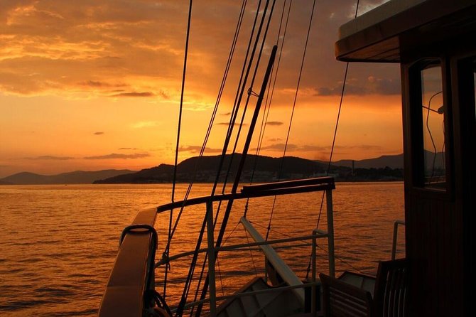 Split Sunset Cruise With Live Music - When to go: choosing a departure time that matches sunset