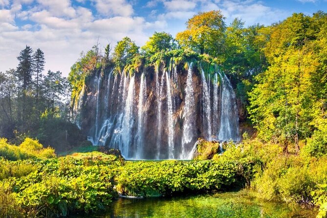 Split to Zagreb via Plitvice Lakes (3 hours stop is included) - Should you book Split to Zagreb via Plitvice Lakes?