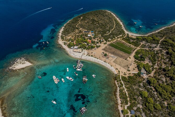 Split/Trogir: Blue Cave, Vis and Hvar Small Group Tour - Stiniva Cove and Blue Lagoon: swimming time, snorkeling, and sea-life tips