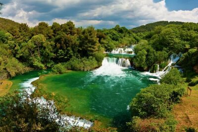 Split/Trogir/Kastela: Krka Private Tour - option: Wine Tasting - Getting from Split to Krka: pickup, drive, and comfort