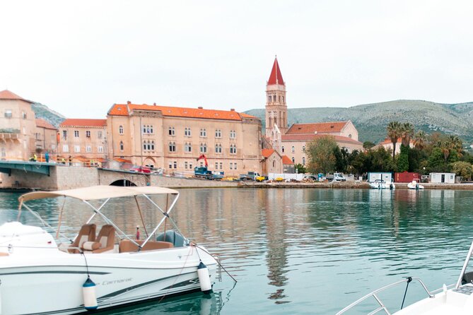 Split, Trogir & Klis: Private Tour with Local Guide in Luxury Van - Who this private tour suits best (and who should choose another plan)