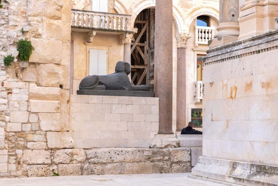 Split: Walking Tour of Split with Art Historian - Triklinij to the Cellars: Where Daily Life and Scale Hit