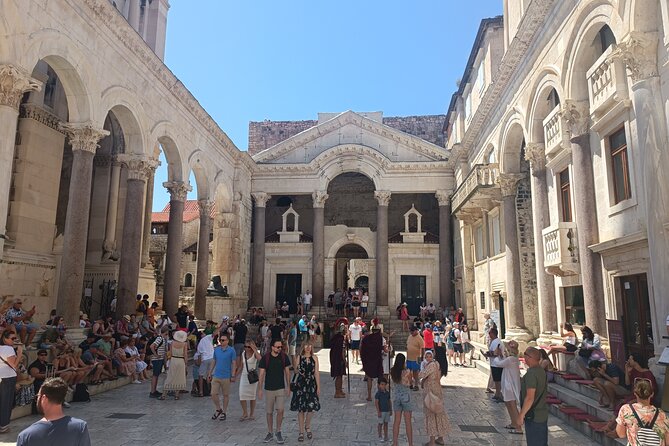 Split Walking Tour with Professor of History - What Makes the History Professor Format Work