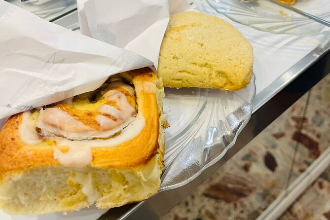 Split’s Ultimate Walking Food Tour by Do Eat Better - What to expect from the guide and group vibe