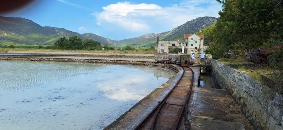 Ston: Private White Gold Tour With a Wall Climb - From the parking lot to the first big view