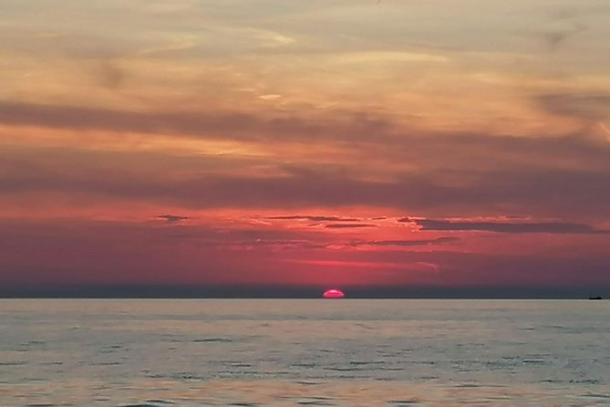 Sunset panorama & swimming with a fishes - Verudela Canyon, islands, and the dolphin question