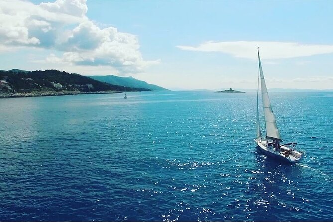 Sunset Sailing Tour on the Pakleni Islands - Timing: when you should book for the best chance