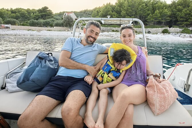 Sunset Speedboat Tour in Makarska with swim stop on island Brač - Snorkeling gear included: how to use it during a short window
