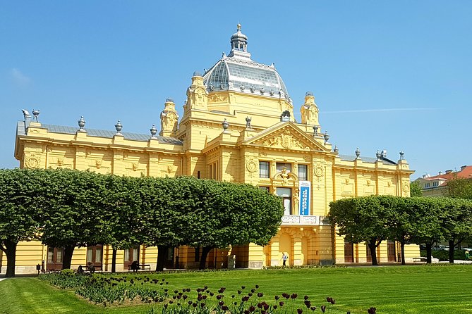 The best of Zagreb in half-day - Private 4-h tour - Mirogoj Cemetery: Where the Tour Slows Down (Just Enough)