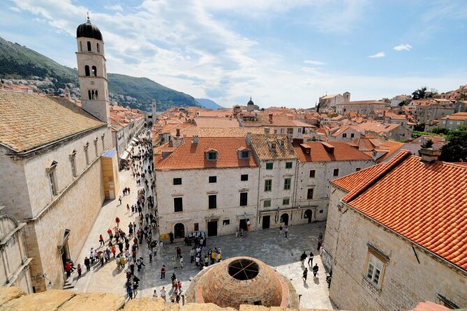 Throne Zone: Private Dubrovnik Game of Thrones Tour - Stop 4: Fort Lovrjenac, the Red Keep remake, and the best payoff views