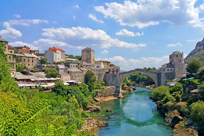 TOP OFFER: Dubrovnik to Split via Ston, Počitelj, Mostar, Kravica - Kravica Waterfalls: Photos, Fresh Air, and Seasonal Swim Plans