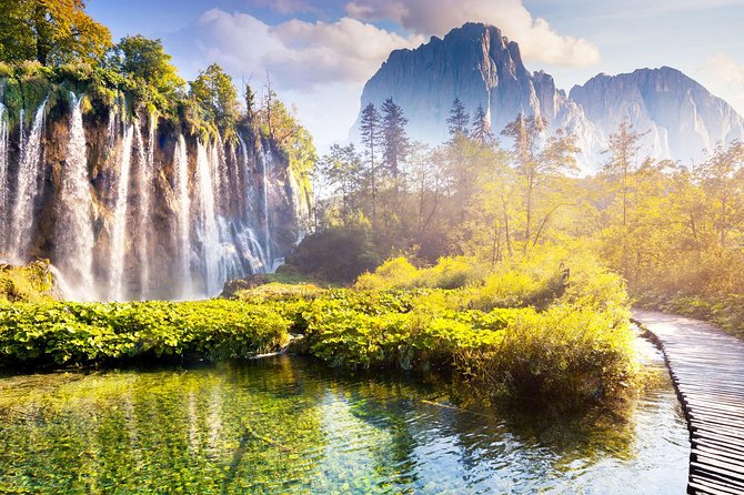 Transfer from Split to Zagreb with Entry Ticket to Plitvice Lakes - Group size and your experience with the pacing