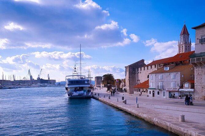 Trogir 1,5-Hour Small Group City Tour - Kula Karmelengo (Kamerlengo Fortress): names and Venetian looks