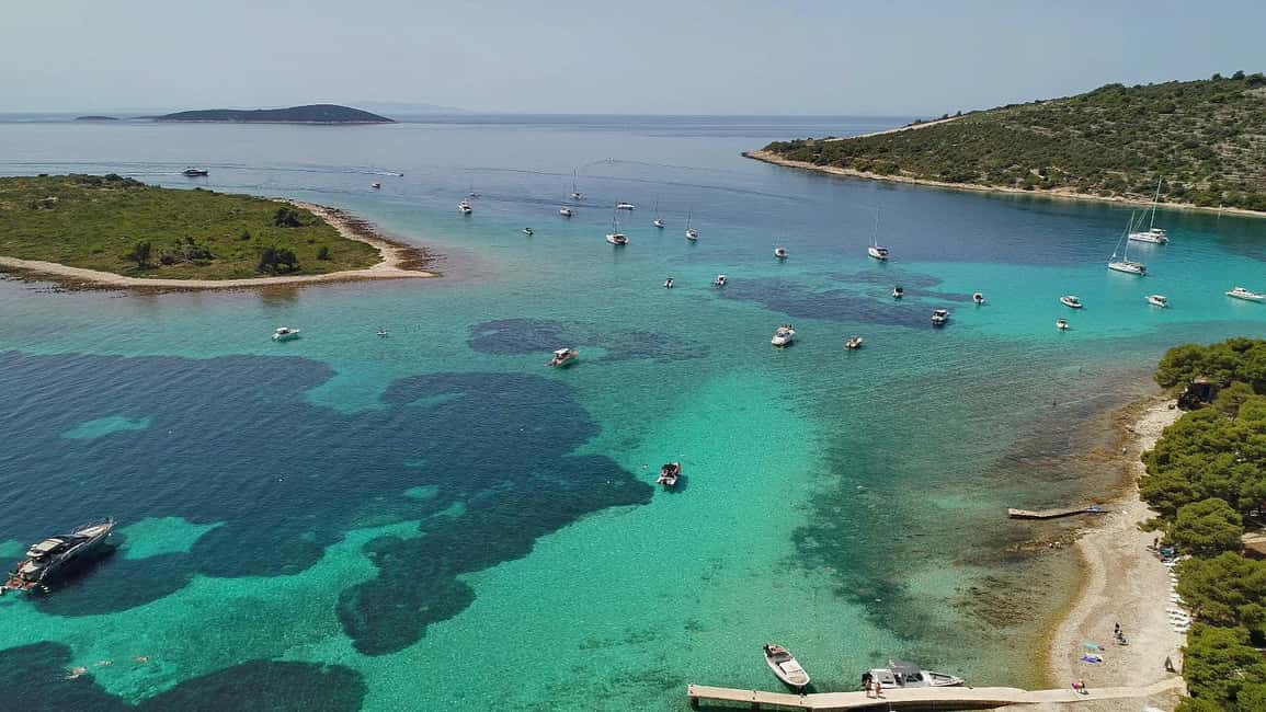 Trogir: Blue Lagoon and 3 Islands Speedboat Tour - Blue Lagoon: snorkeling and beach time near Split