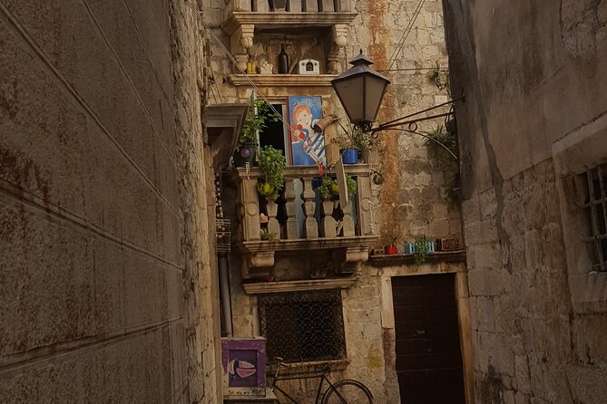 Trogir Old Town History and Monuments Private Guided Walking Tour - Saint Lawrence’s Cathedral: The Optional Ticket That Adds Depth