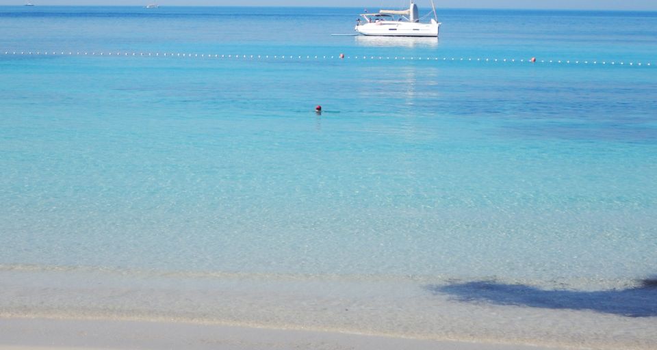 Trogir: White Lagoon, Maslinica & Blue Lagoon Speedboat Tour - Drvenik Veli: quiet island downtime and a walk that resets your pace
