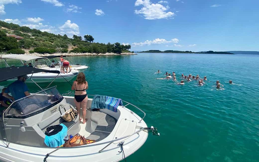 Trogir: White Lagoon, Maslinica & Blue Lagoon Speedboat Tour - Price and value: is $88 worth it for this day?