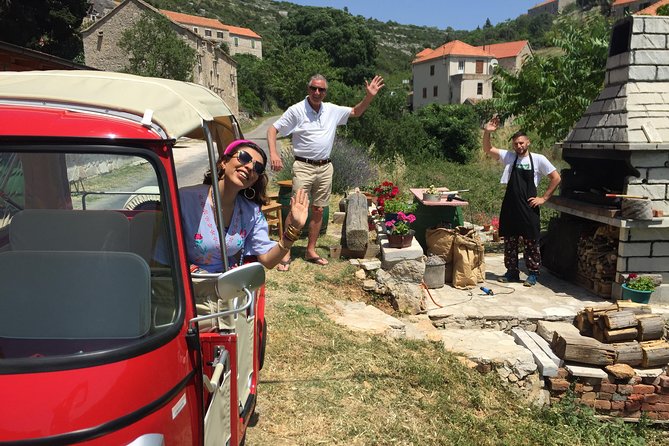 Tuk Tuk Sightseeing Tour of Hvar - Stop 3: Velo Grablje, the lavender village and the millionaires story