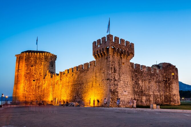 Two Islands Blue Lagoon Half-Day Boat Tour from Split - Trogir in one hour: small Venice streets without the time sink