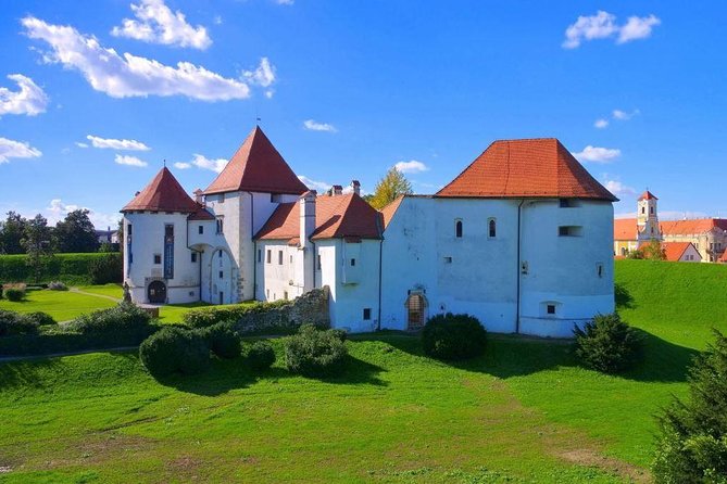 VarazdinTown & Trakoscan Castle, Small Guided Group from Zagreb - From Zrinjevac to Varazdin: quick travel that still feels guided