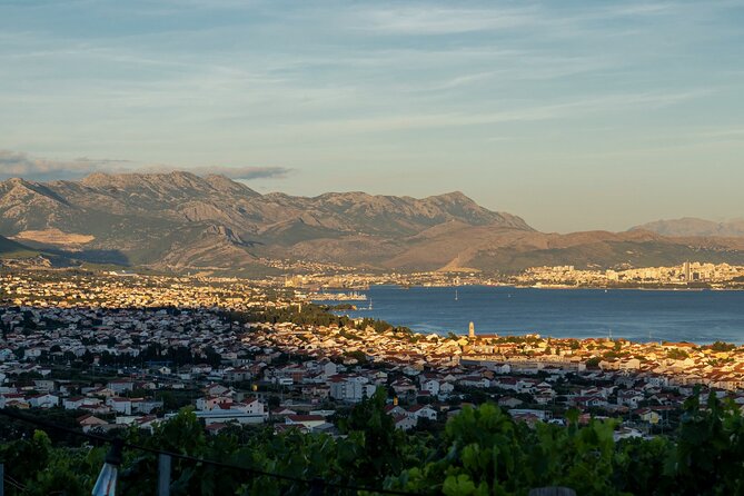 Vineyard Experience: Wine Tasting near Split - Stop 2: Kastela Drive Time—When the Tour Builds Anticipation