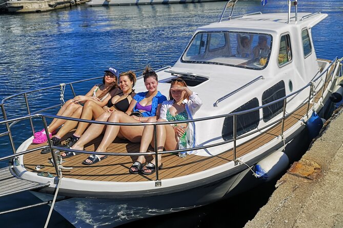 Visit 2 Islands of Zadar on a traditional wooden boat during half-day trip - Ošljak Island: Snorkeling on an Uninhabited Coast