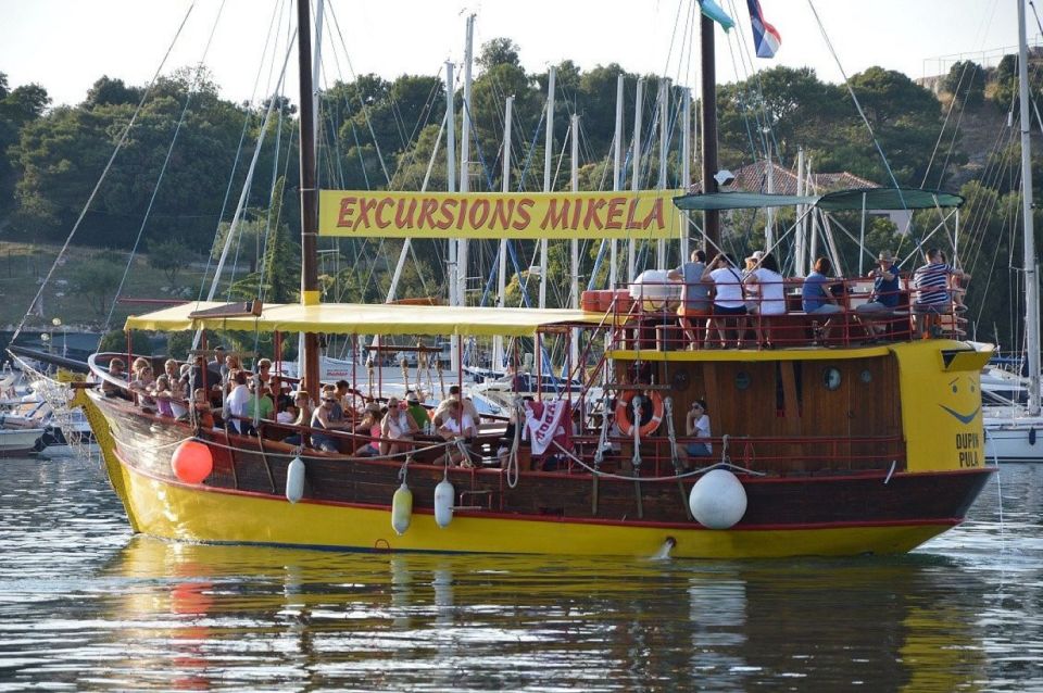 Vrsar: Lim Fjord - Rovinj Fish Picnic - Lim Fjord swim stop and the pirate cave pause