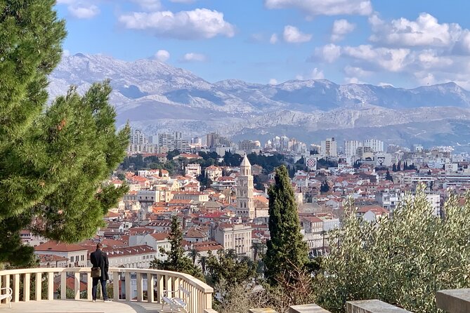 Walking tour of Split with an Art Historian - Peristyle and the gates of the palace world: why the main square matters