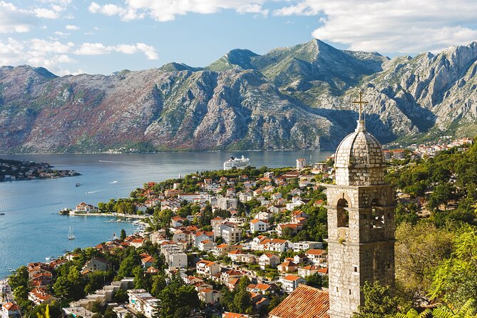 Walls of Liberty: A Self-Guided Audio Tour of Dubrovnik - Forts, Bastions, Towers, and Gates: What You’ll Get at Each Stop