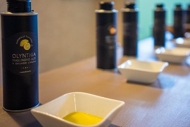 Wine, Honey & Olive Oil of Solta Island - Tasting Tour - What to expect from your guide and group setup