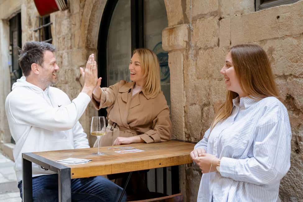 Wine Tour - Get to know local grapes - Five interactive challenges: the fastest way to learn grape styles