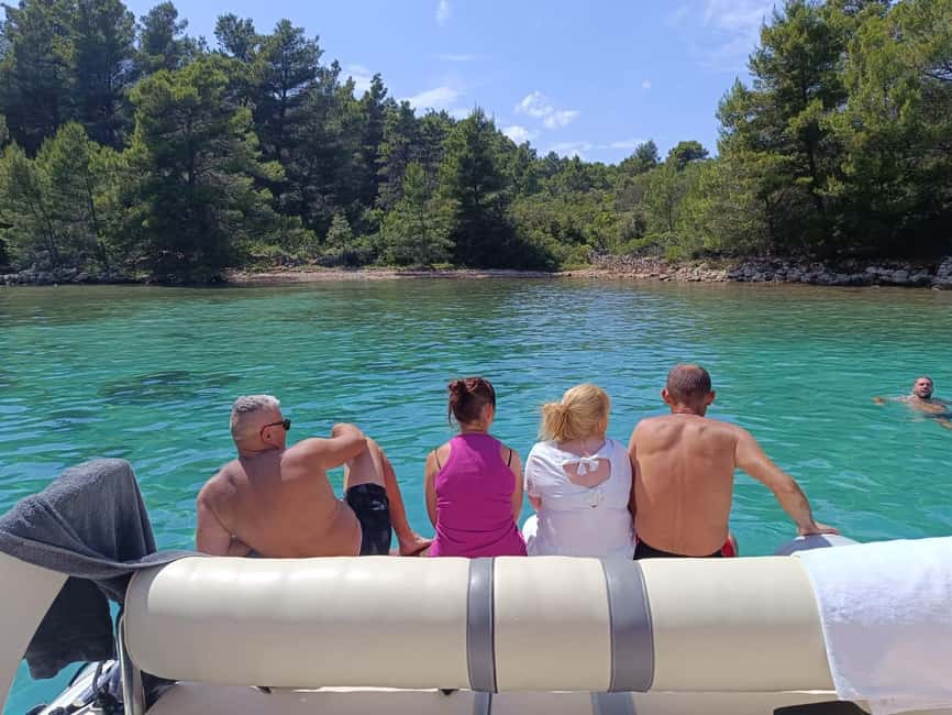 Zadar: 3 Islands Half-Day Boat Tour with Snorkeling & Fruit - Where you start: Obala kneza Branimira pier practical reality