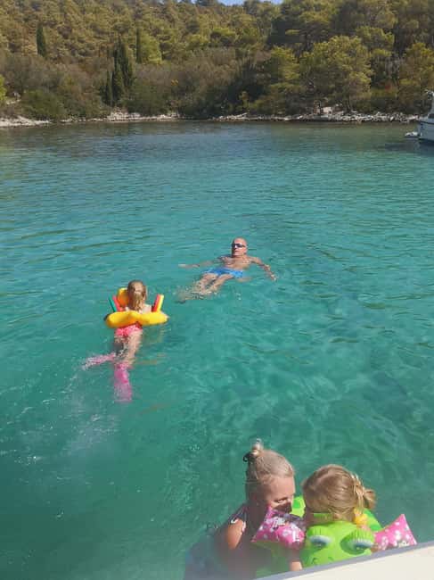 Zadar: 3-Stop Blue Lagoon & Snorkeling Cruise with Drinks - Price value: $35 plus the €10 cash docking fee