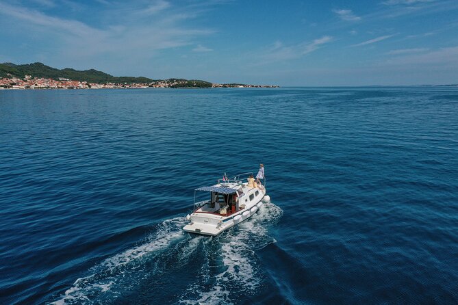 Zadar Archipelago Half-day Island-Hopping Private Boat Tour - The boat and comfort: small group is great, but size can be tight