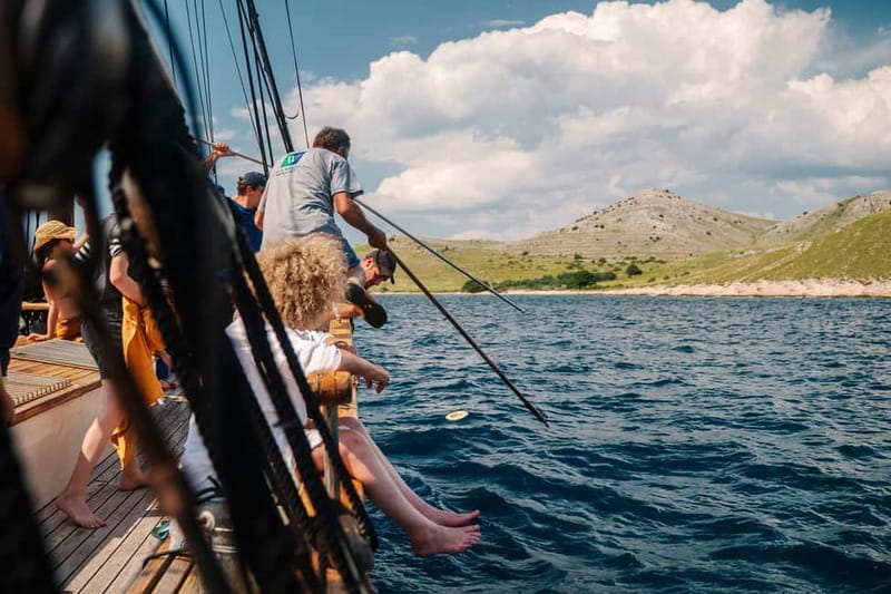 Zadar: Boat Tour with Unlimited Wine & 3 Stops - The Boat Itself: Old-School Charm With Real Comfort