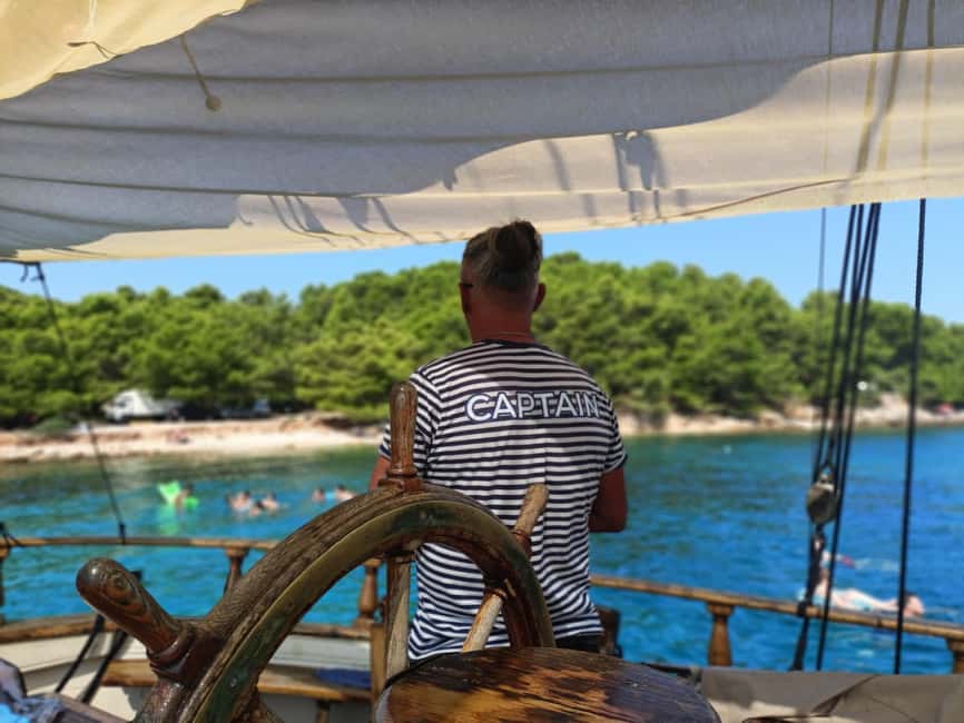 Zadar: Boat Tour with Unlimited Wine & 3 Stops - Kali Village (1 Hour): The Seafood Snack Stop You’ll Actually Remember