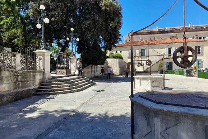 Zadar City Tour - Stop 1: Sea Organ on the Waterfront