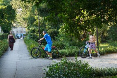 Zadar Guided Electric Bike Tour - Meeting at zzuum, starting at 10:00, and the small-group feel