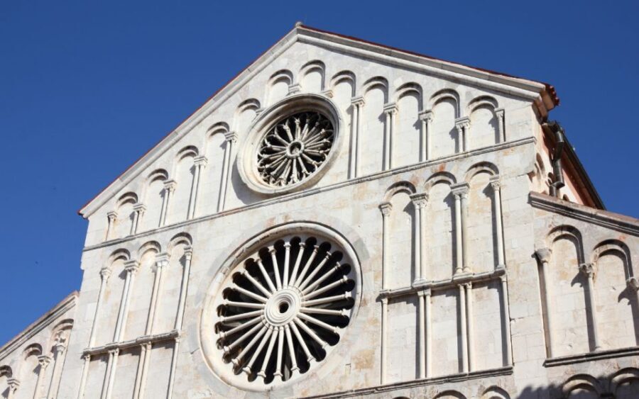 Zadar: Guided Old Town History Walking Tour - The pace: how a 1-hour tour actually feels