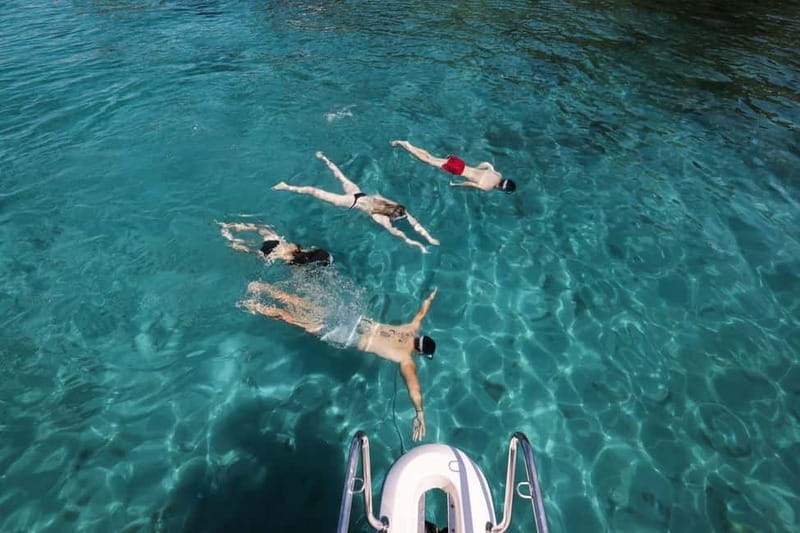 Zadar: Half Day Island Hopping Tour With Snorkeling - Meeting at Foša: quick logistics, then off to the islands