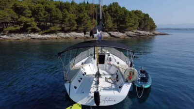 Zadar: Island cruise with drinks, snorkeling and kayaking - Otok Galevac water time: paddling and marine-life spotting