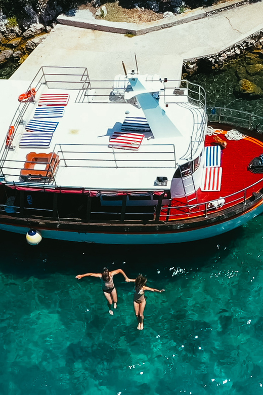 Zadar: Kornati Boat Trip with Lunch and Swim Stops - Breakfast on Board: Rakija, Ham & Cheese, and a Friendly Wake-Up