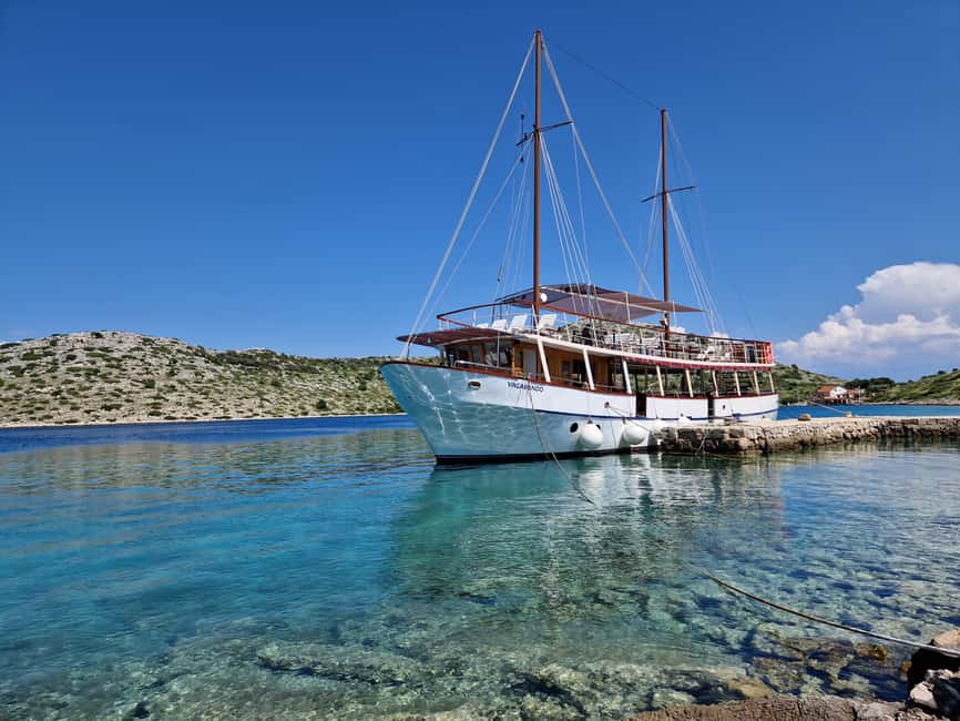 Zadar: Kornati National Park and Telašćica Nature Park Trip - What you eat and drink on board: real value, not just snacks
