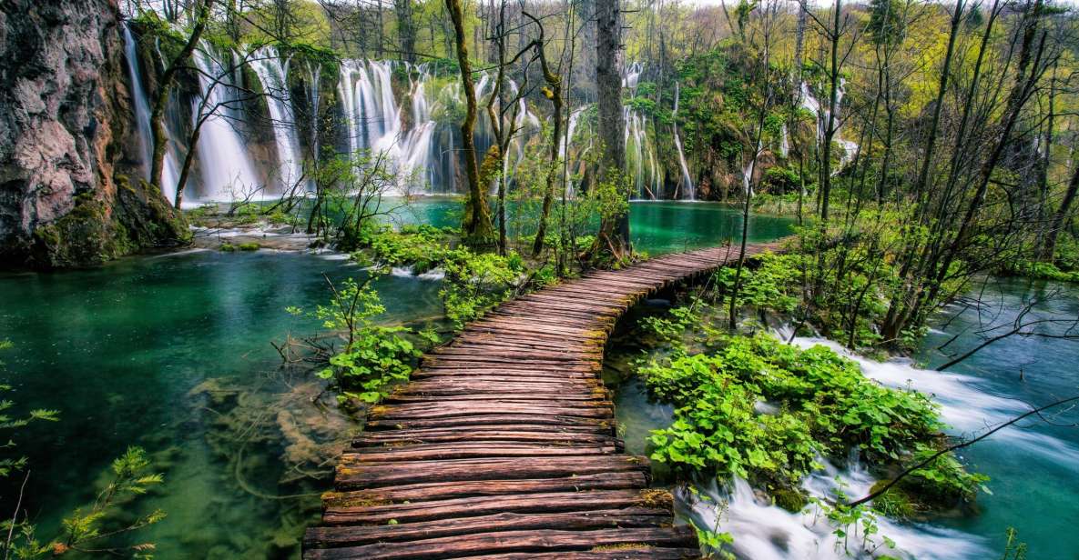 Zadar: Plitvice Lakes Guided Day Tour with Tickets - Upper and lower waterfalls: how the 4.5 hours inside Plitvice really feels