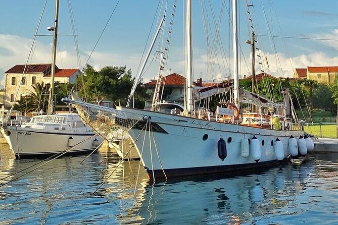 Zadar Private Authentic Wooden Boat tour with unlimited champagne - Zadar Meeting Point and Docking Fees: The Day-Of Math